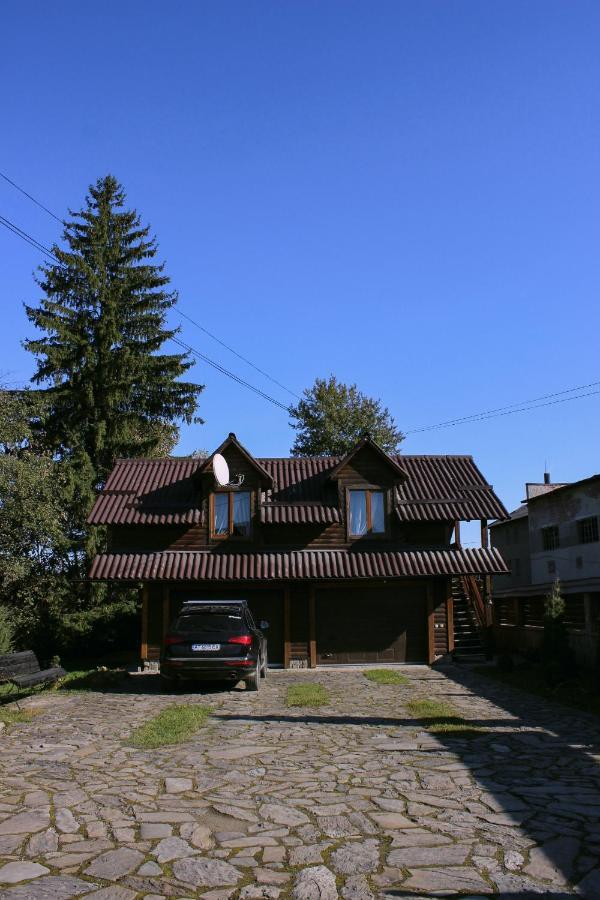 Чорногірський Вітер Villa Verhovina Kültér fotó