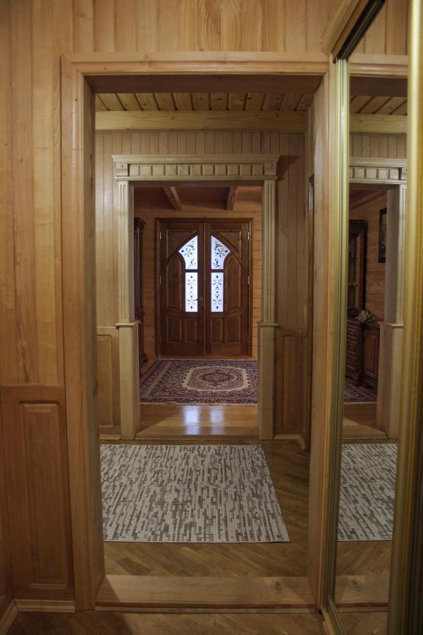 Чорногірський Вітер Villa Verhovina Kültér fotó