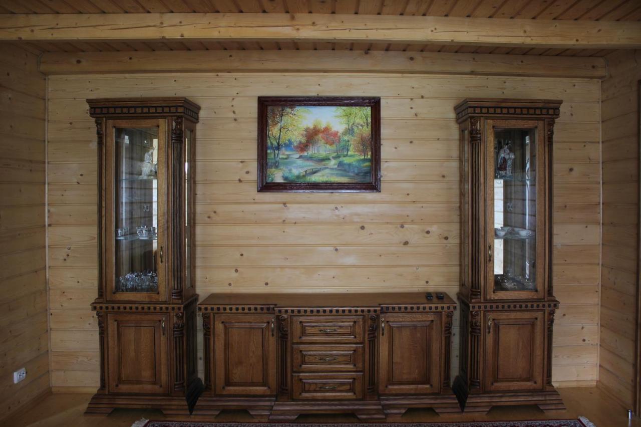 Чорногірський Вітер Villa Verhovina Kültér fotó